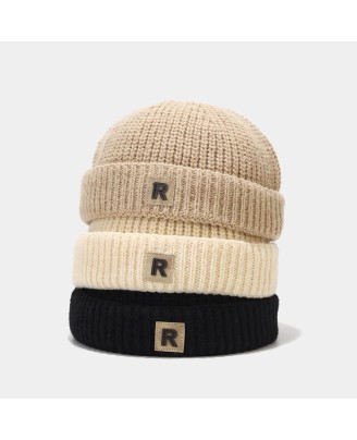 New stylish and comfortable knitted hat