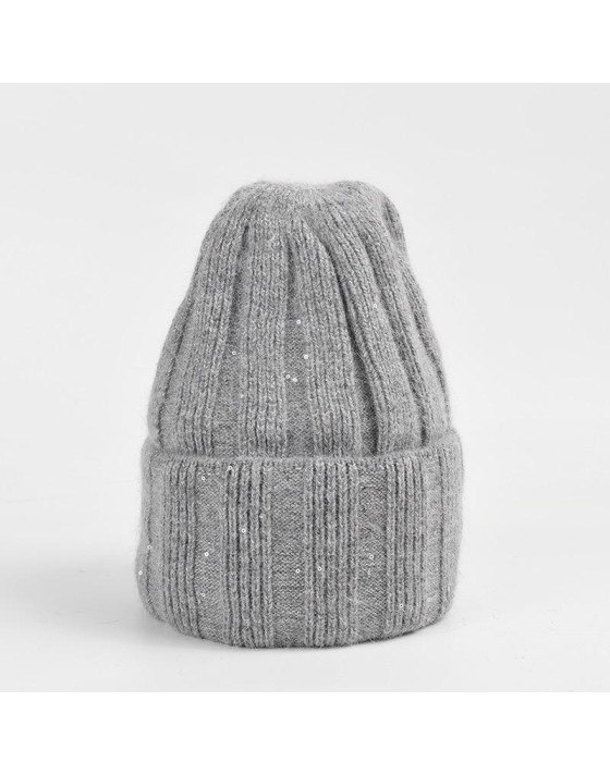 Sequin-embellished comfortable knit hat