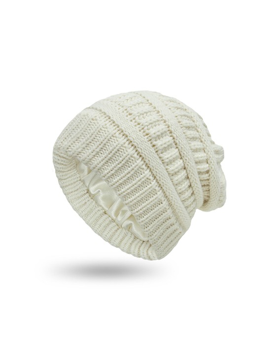 Winter satin-lined warm knitted hat Winter satin-lined warm knitted hat