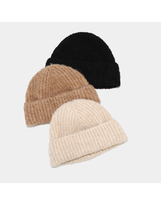 Highly elastic and comfortable knitted hat Highly elastic and comfortable knitted hat