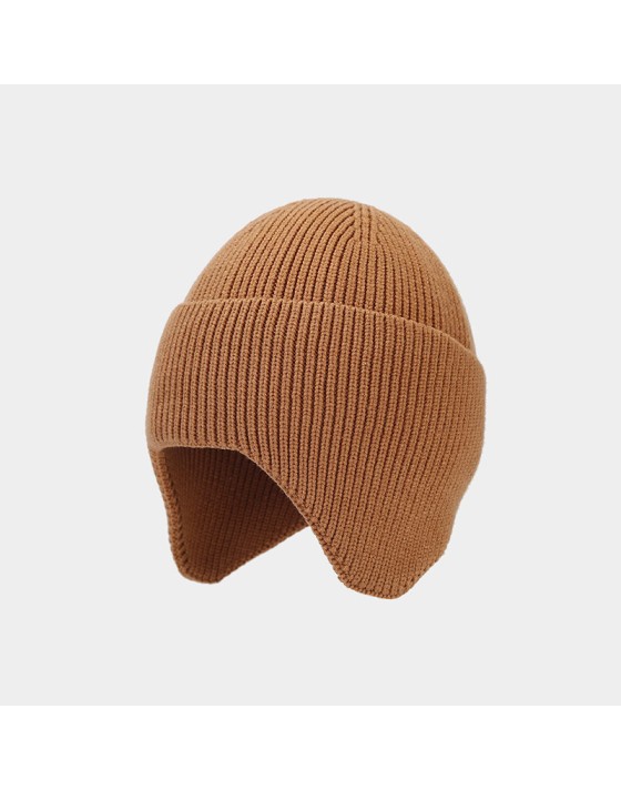 Simple dome-shaped knitted hat with ear flaps