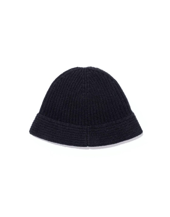 Round-top simple and comfortable knitted hat Round-top simple and comfortable knitted hat