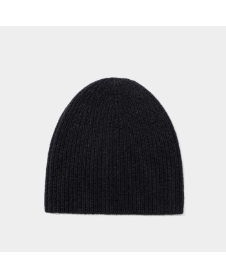 Simple and comfortable wool knitted hat